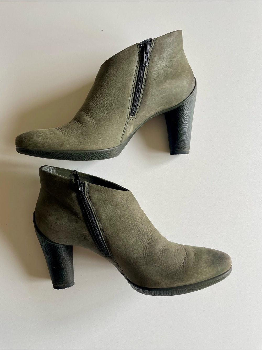Ecco Sculptured Womens Green Nubuck Leather Booties Size 38
